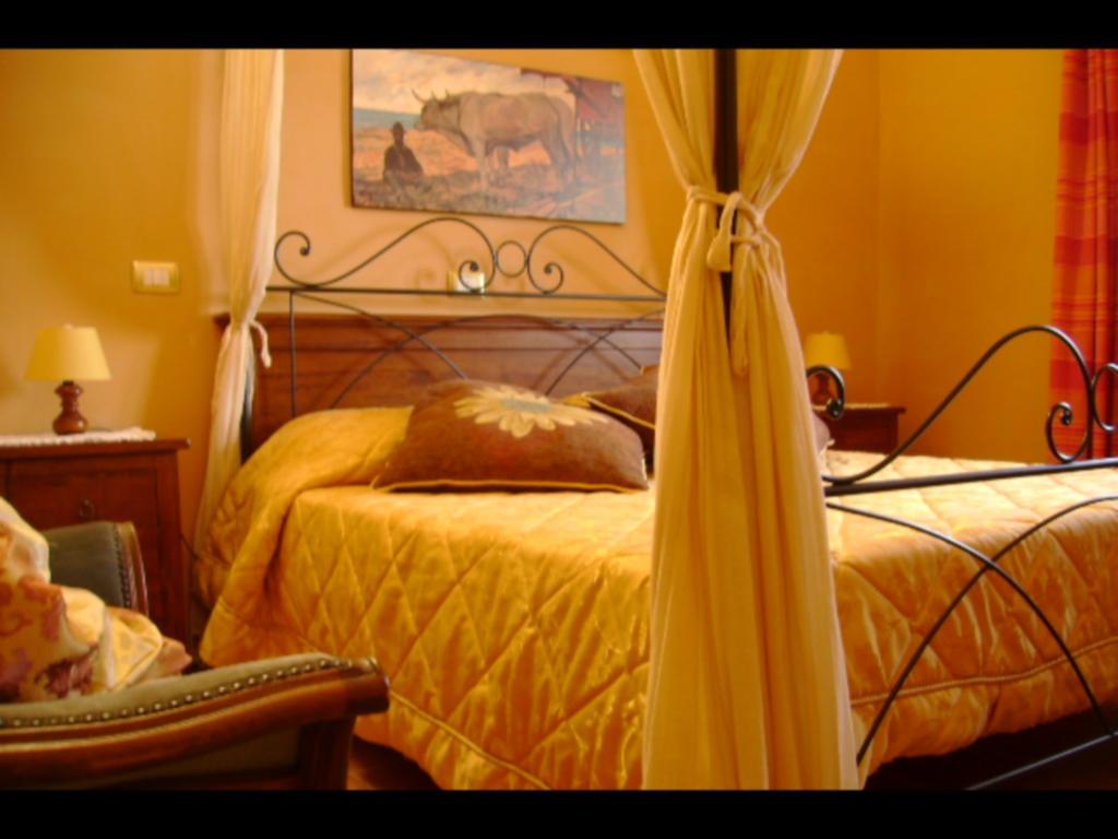 Agriturismo Il Santo Greve in Chianti Room photo